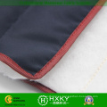 Puntada acolchado tela polivinílica con Strip diseño de chaqueta acolchada Men′s
